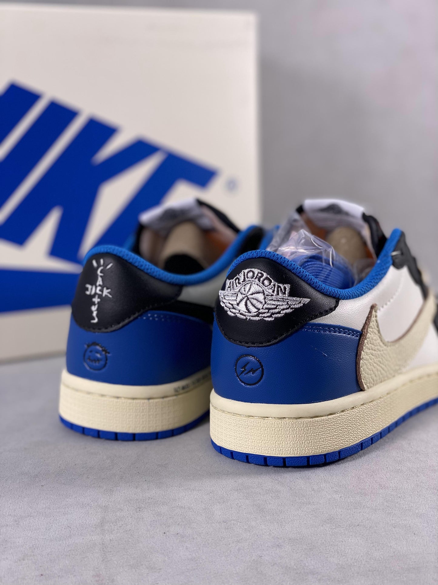 Travis Scott x Fragment Design x Jordan Air Jordan 1 Low OG SP