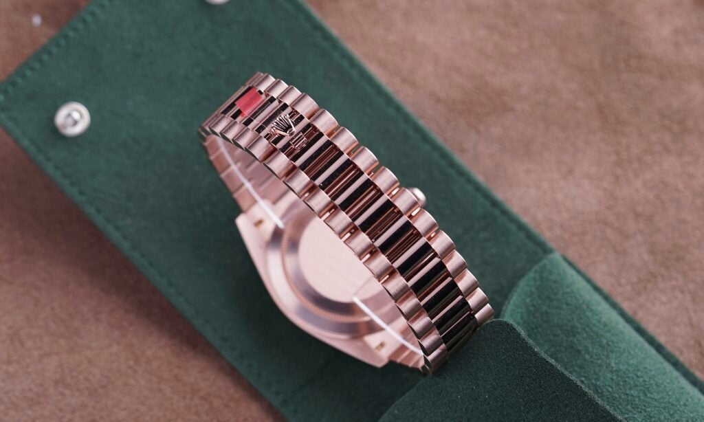 Rolex Oyster Perpetual Day-Date 40 ( 228235 )